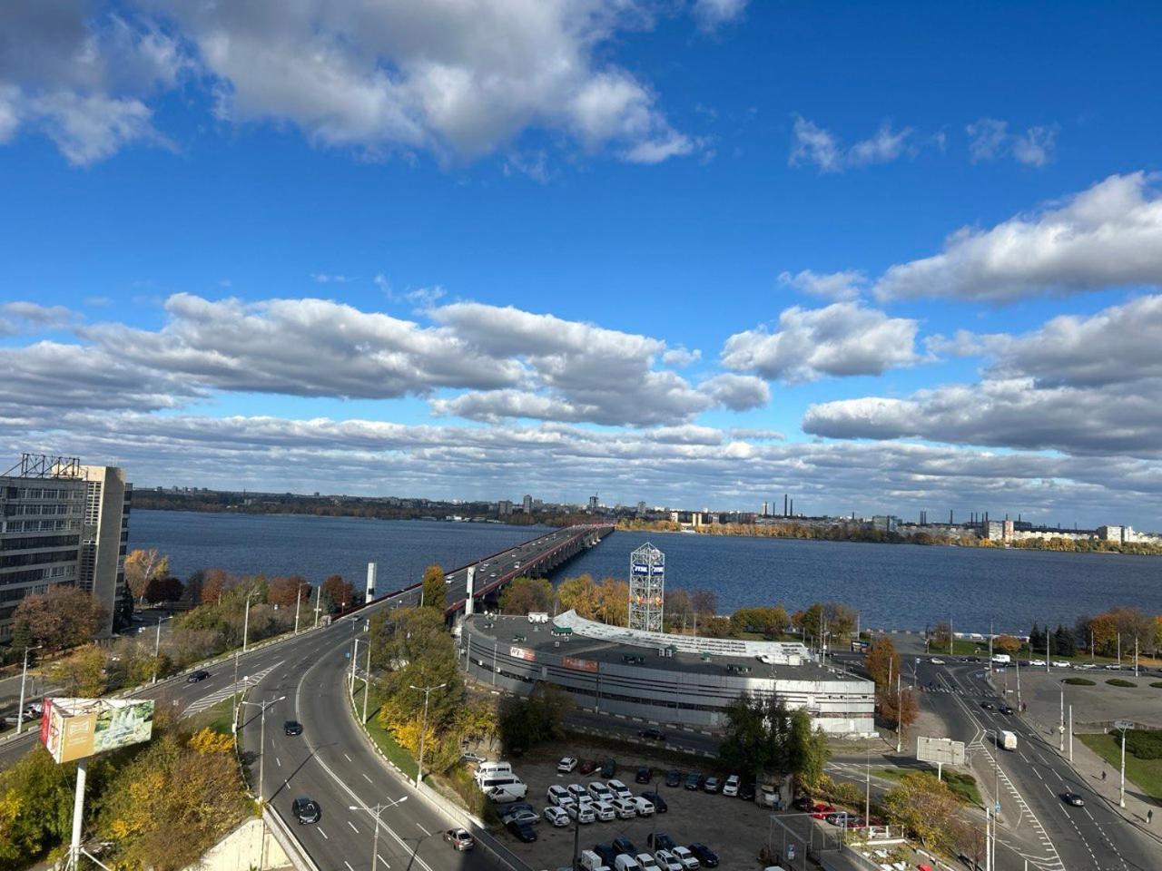 Doba In Ua Most-Sity Apartments Dnipro Eksteriør billede