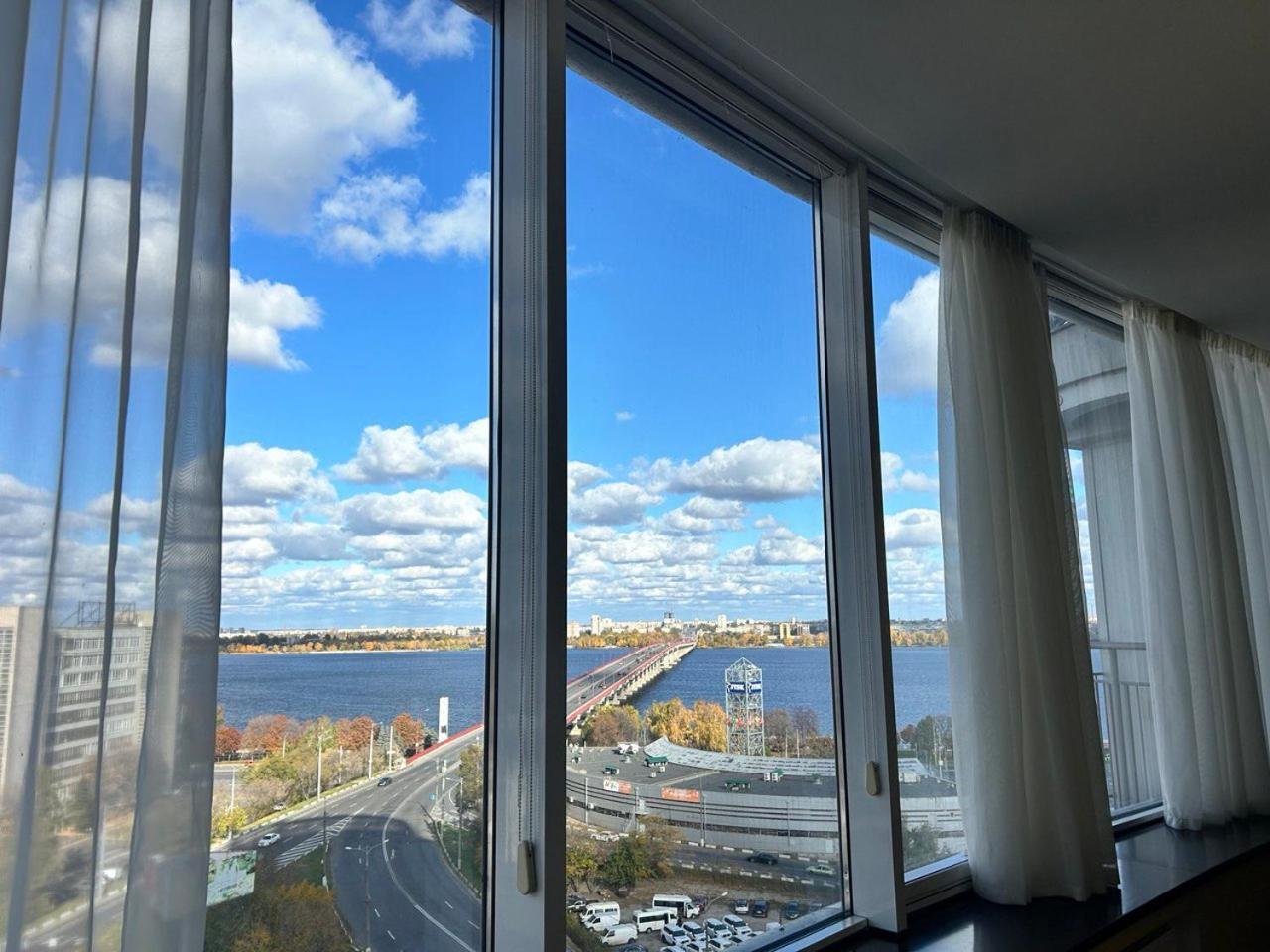Doba In Ua Most-Sity Apartments Dnipro Eksteriør billede